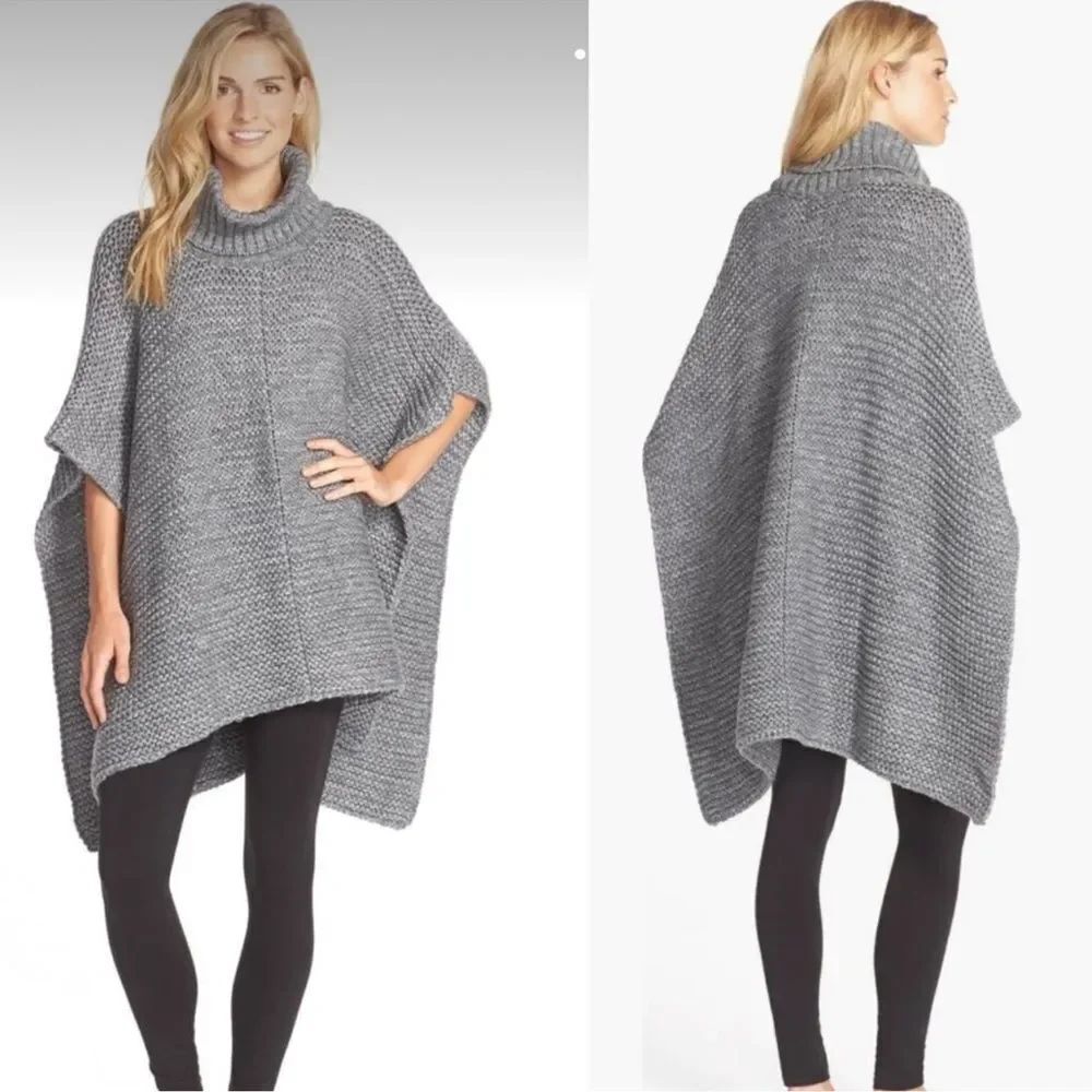 UGG Wool Blend Chunky Knit Turtleneck Poncho Cape Grey Shawl Women's OS